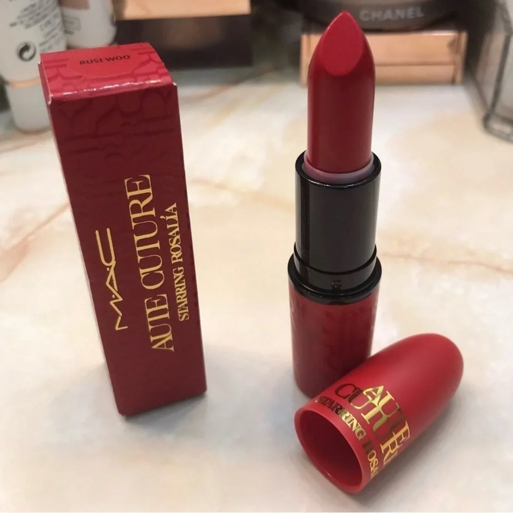 MAC Cosmetics ~ ‘RUSI WOO’ Aute Cuture Lipstick by Rosalía ~ FS, RARE, HTF ~ NIB